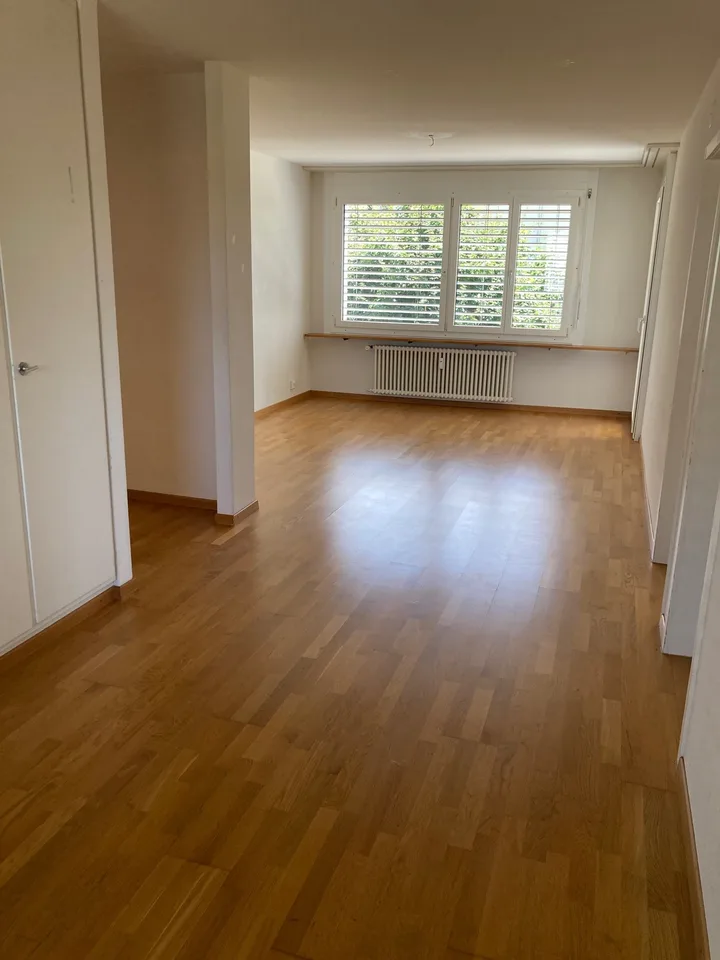 Helle 4.5-Zimmer-Wohnung mit Balkon in Langenthal – sofort verfügbar!