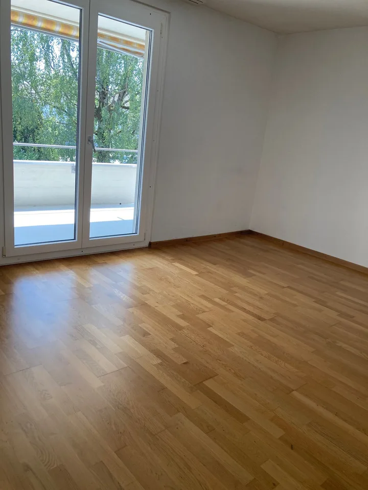 Helle 4.5-Zimmer-Wohnung mit Balkon in Langenthal – sofort verfügbar!
