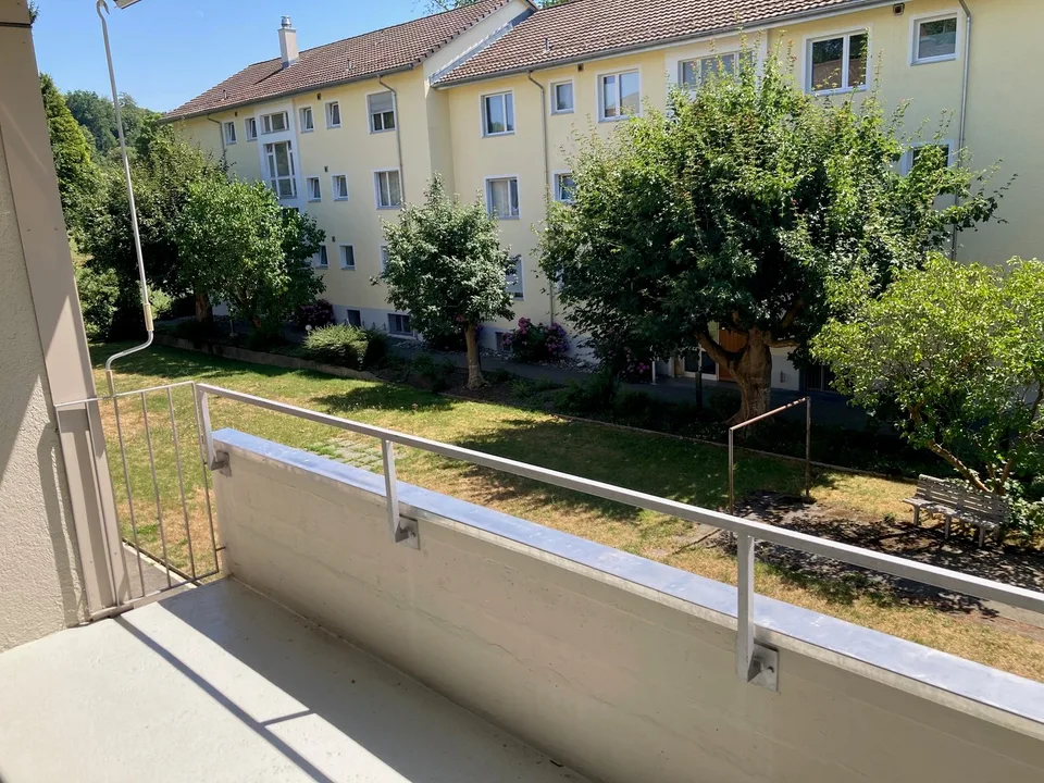 Helle 4.5-Zimmer-Wohnung mit Balkon in Langenthal – sofort verfügbar!