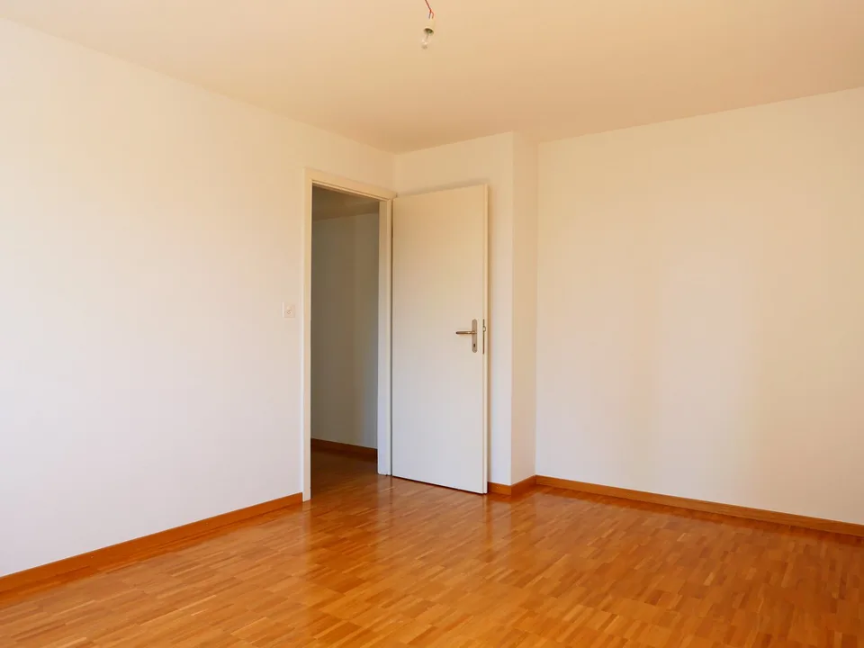 Grosszügige, flexibel unterteilbare 4.5-Zi'Wohnung mit zwei geräumigen Terrassen ... – Foto 14 von 20