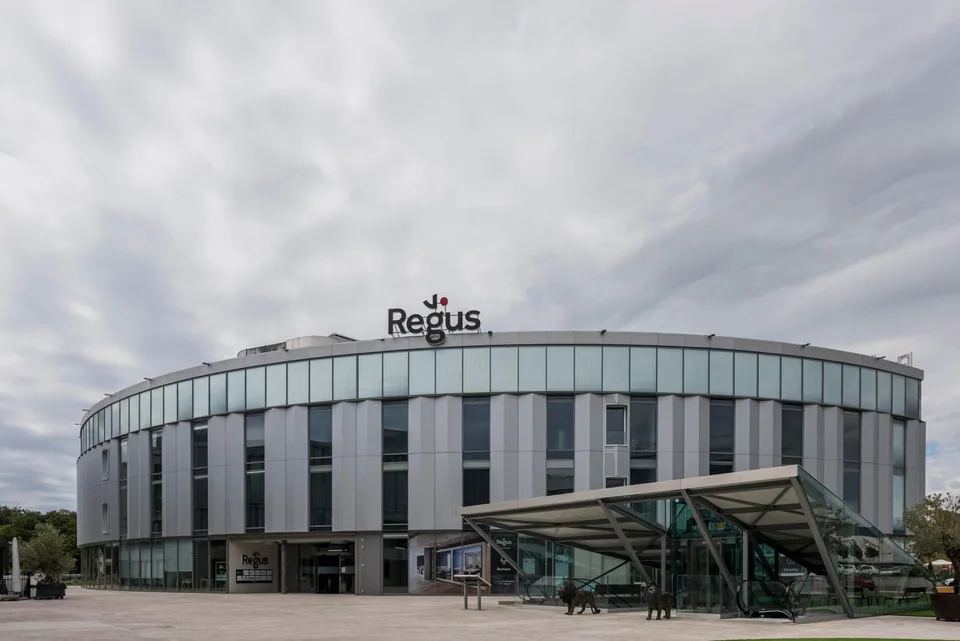Büro für 5 Personen bei Regus iLife City