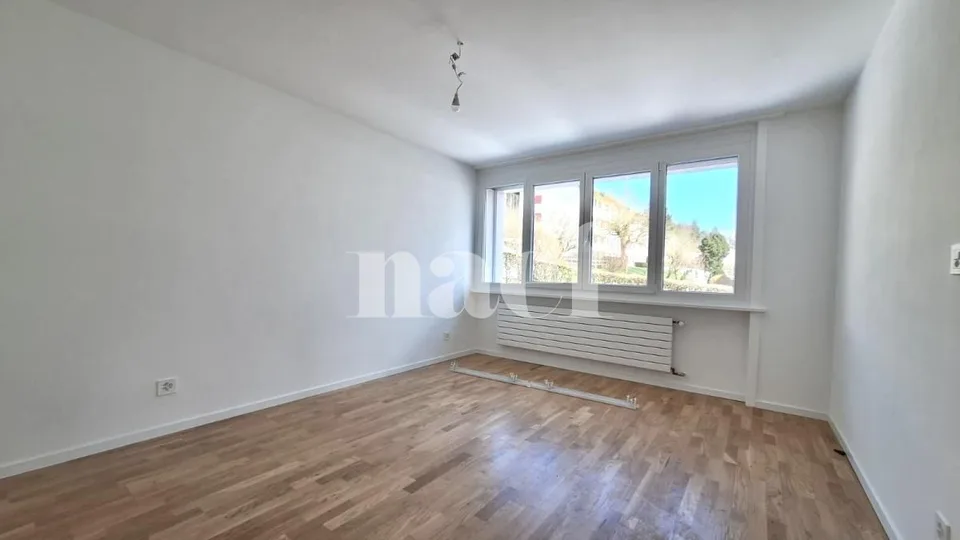 RENOVE - Prächtige, helle 3-Zimmer-Wohnung in Tramelan