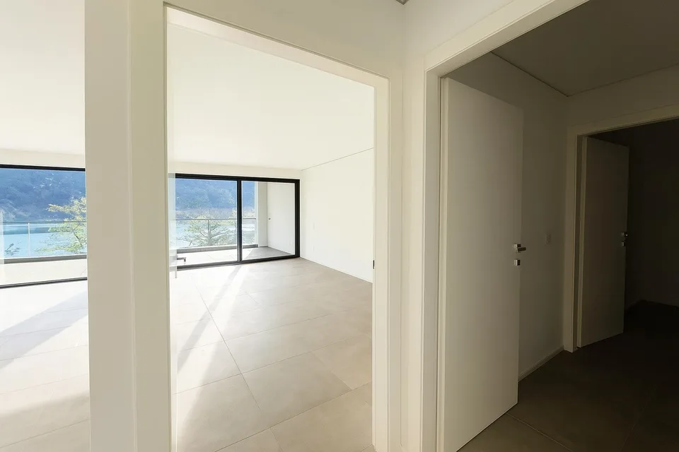 Monteggio | 2.5 Modern Rooms | Rent 1'350 | Expenses 180 – photo 9 of 11