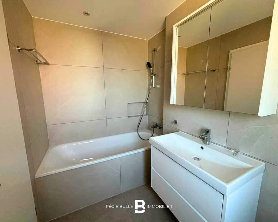 Giffers - Magnifique appartement de 3.5 pièces à louer – Foto 17 von 18