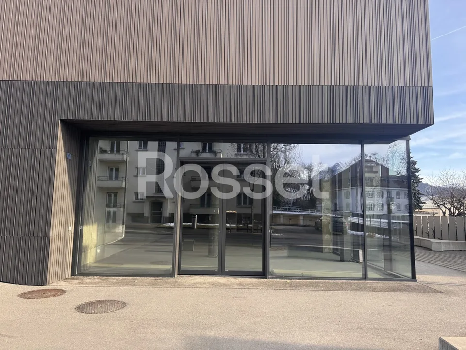 New commercial surfaces of approx. 116 m2