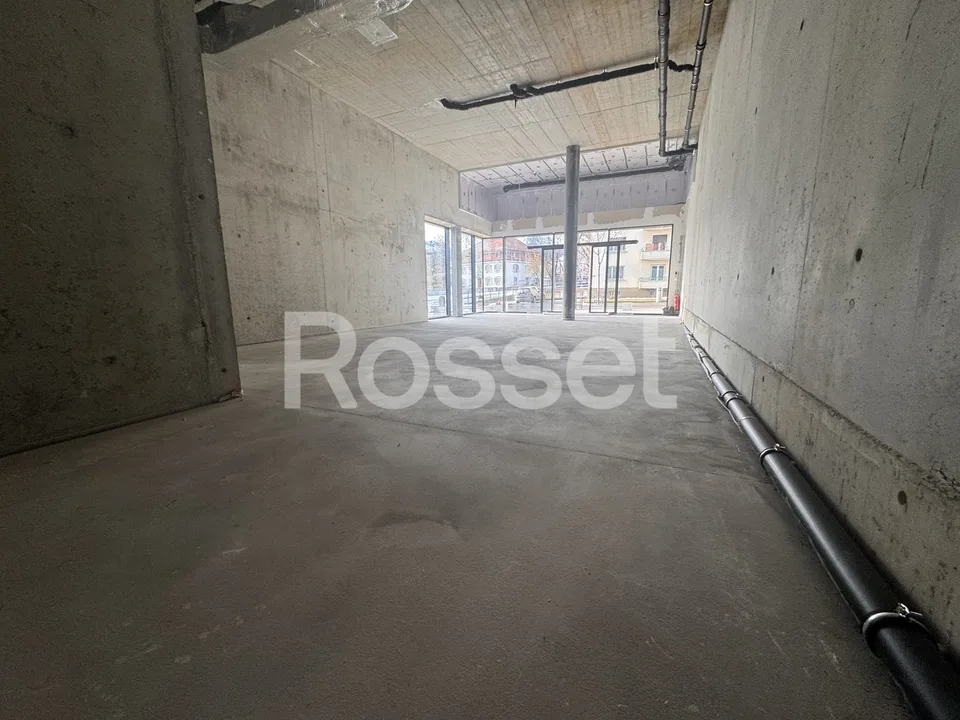 New commercial surfaces of approx. 116 m2