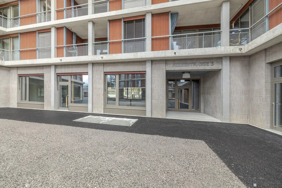 Gewerbe in Biel – photo 7 of 7