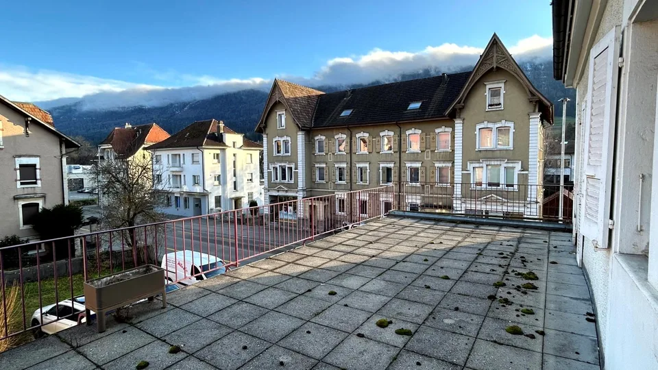 Incantevole appartamento di 3 locali con terrazza a Malleray