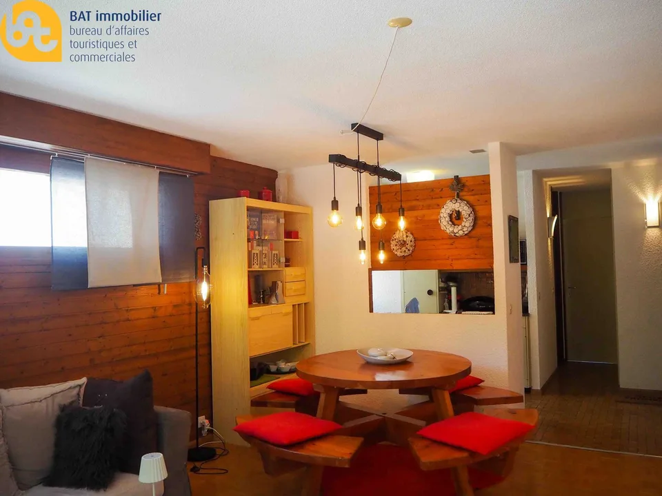 Charmantes 2-Zimmer-Wohnung mit Blick auf den Crêt