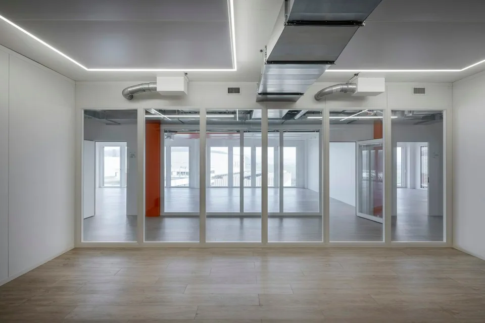 300 m2 oder 600 m2 Premium-Büroflächen mit Weitsicht - Modern ausgebaut, gekühlt, nachhaltig