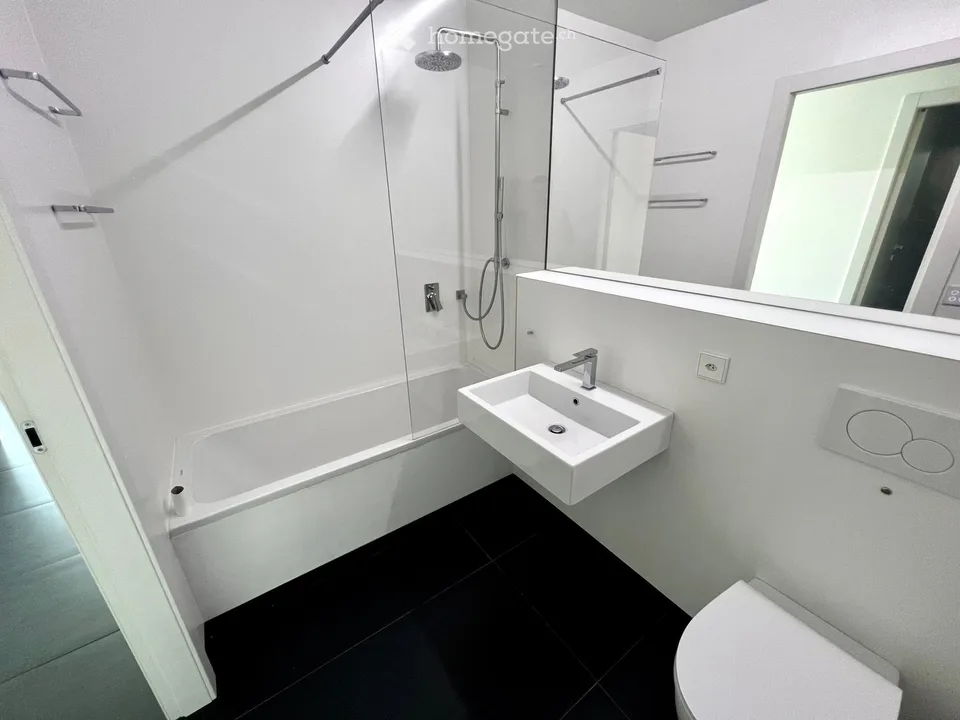 VACALLO: SPLENDIDO APPARTAMENTO CON RIFINITURE DI DESIGN