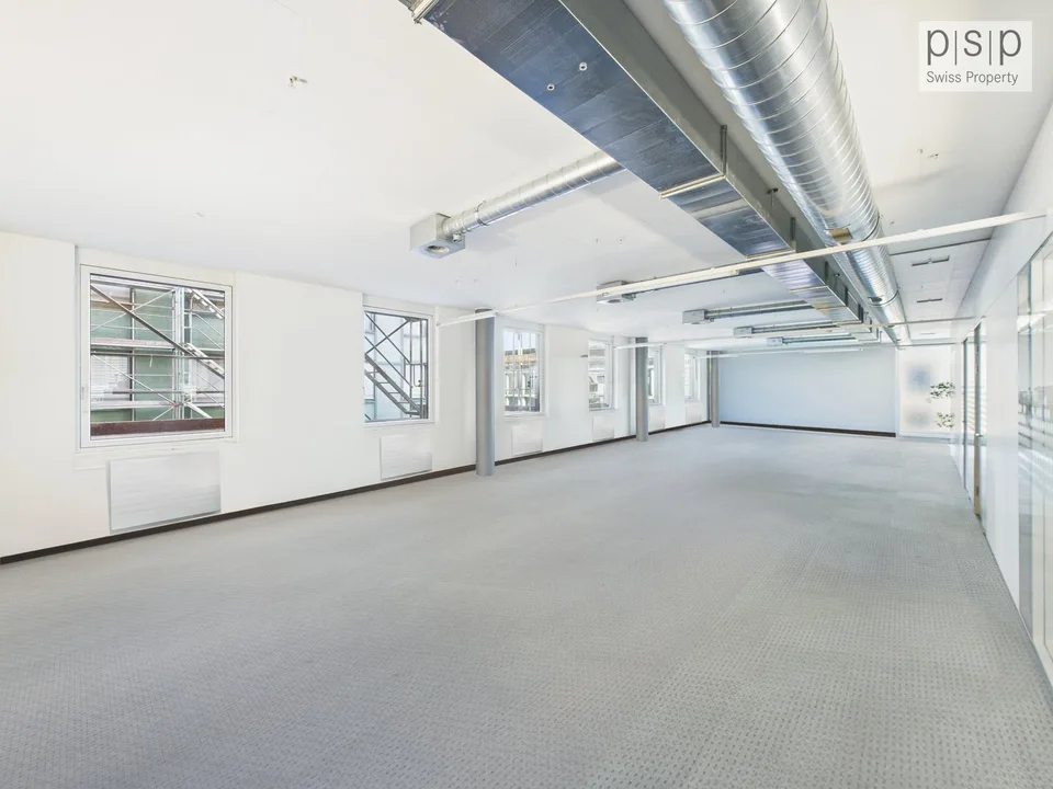 Vollausgebaute Büroflächen im Peter Merian Haus!