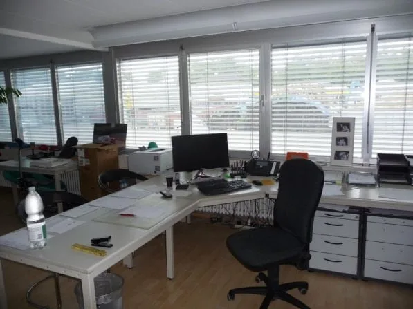 Business Center Lyss - Workshop with Office Space – photo 11 of 11