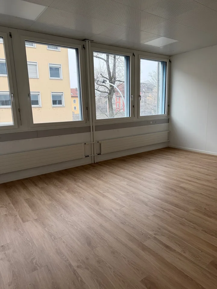 Moderne Büroräumlichkeit in Grenchen