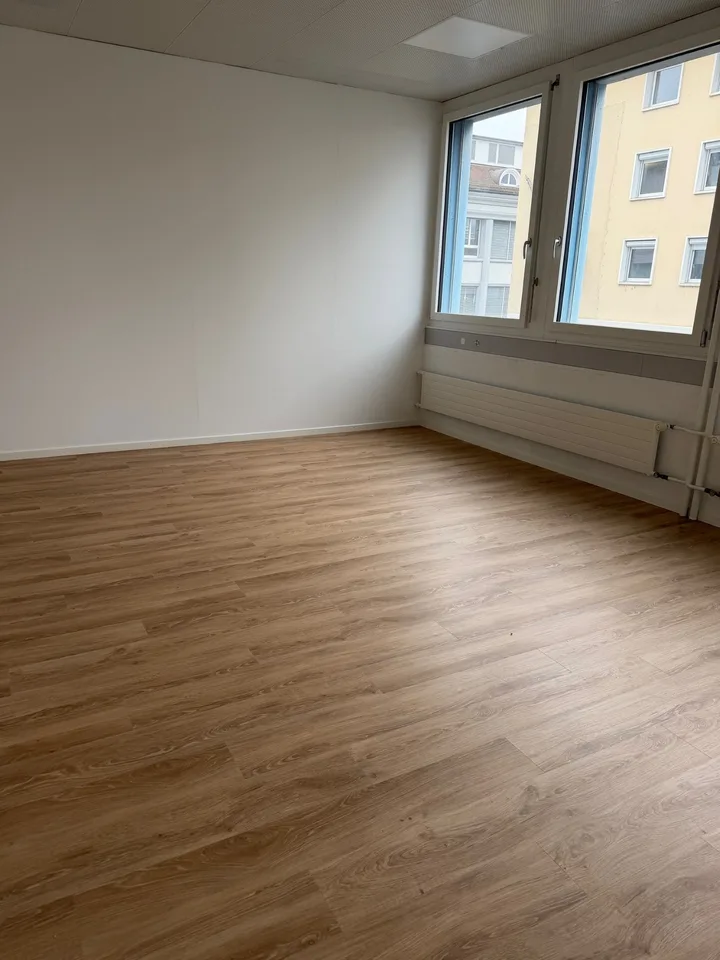 Moderne Büroräumlichkeit in Grenchen – Foto 6 von 6