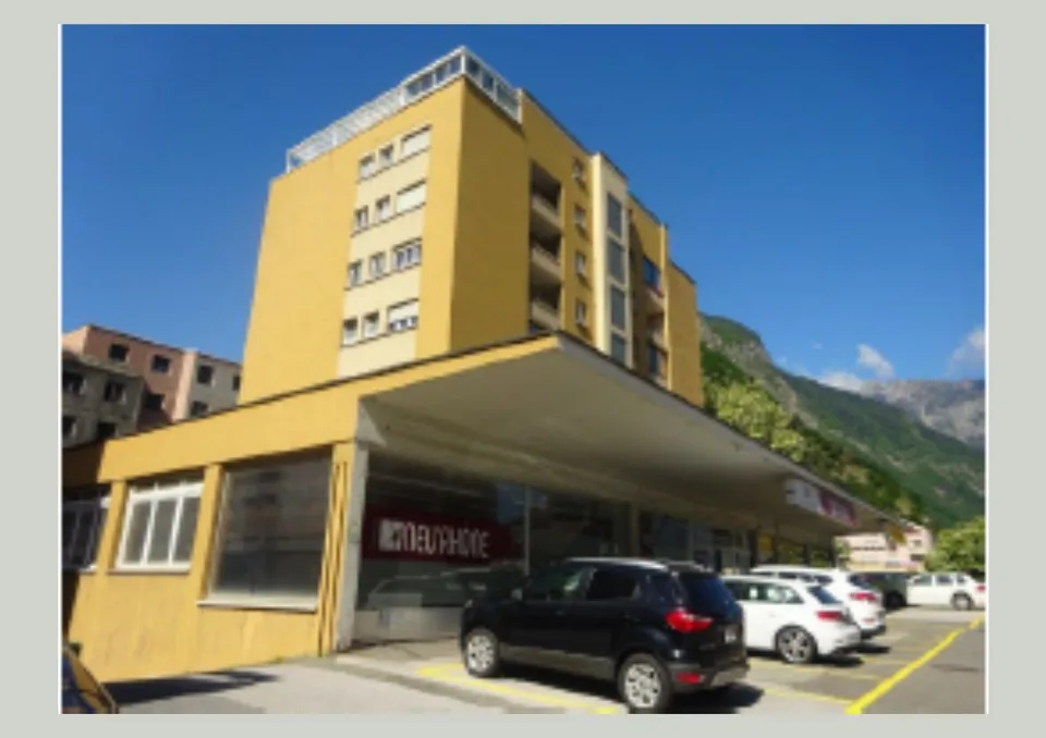 À louer – Garage/dépôt polyvalent de 398 m² au centre de Martigny
