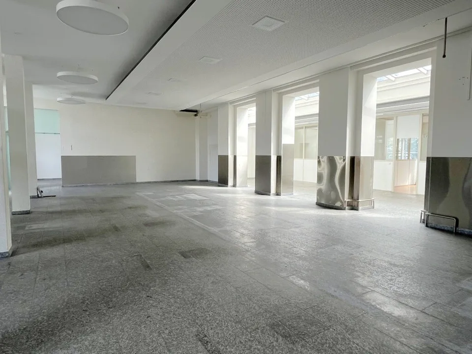Locali di vendita con charme di edificio storico