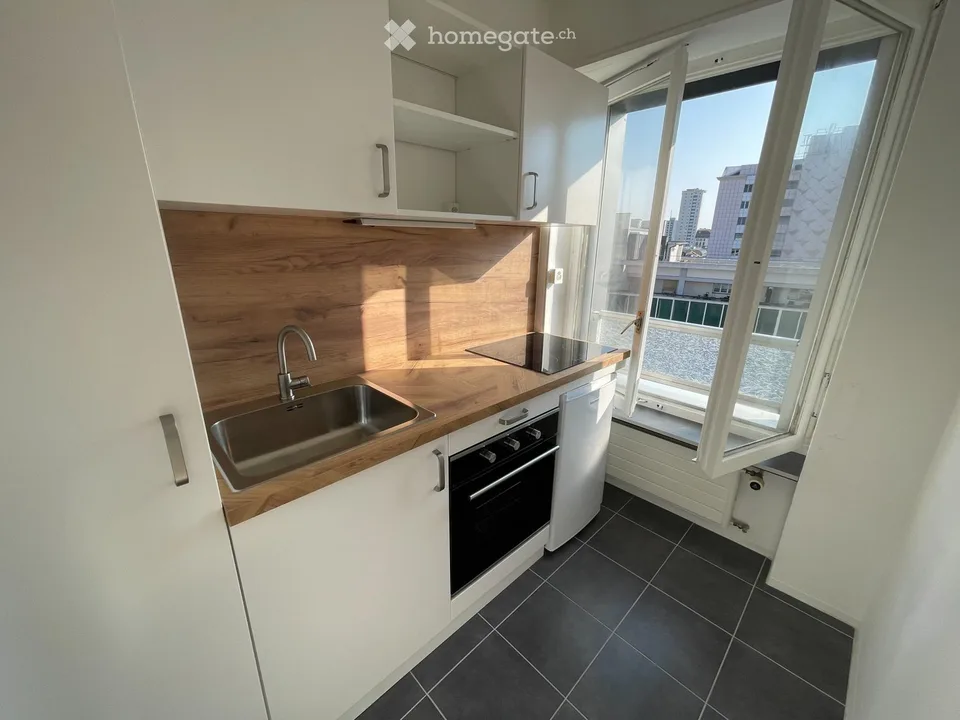Studio rénové avec vue panoramique