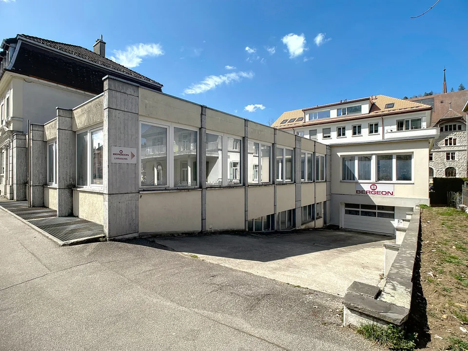 Locale commerciale