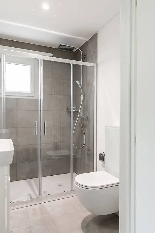 Wir vermieten renovierte Einzimmerwohnungen in Muralto