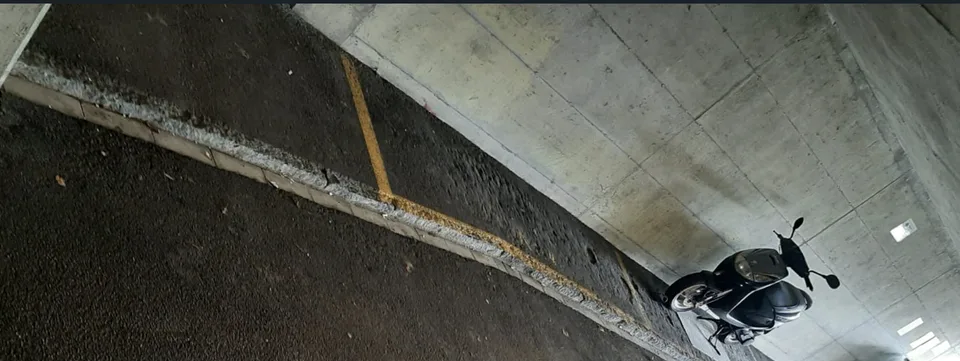 Zweiradparkplätze zu vermieten