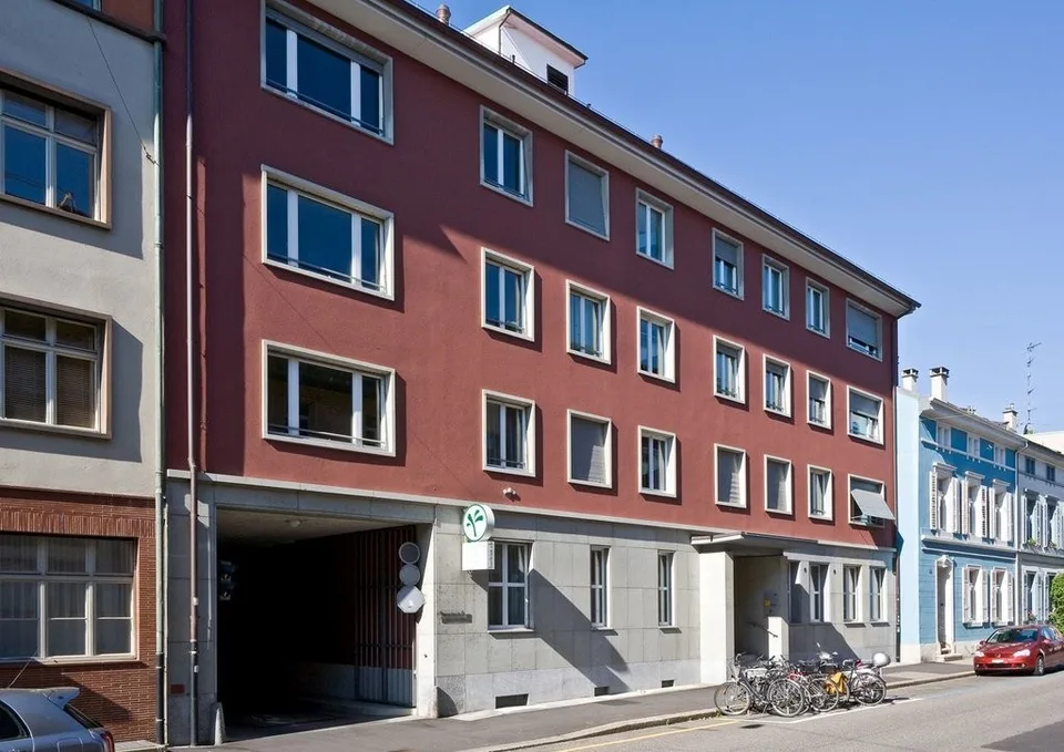 Einstellplatz nähe Zentrum von Basel