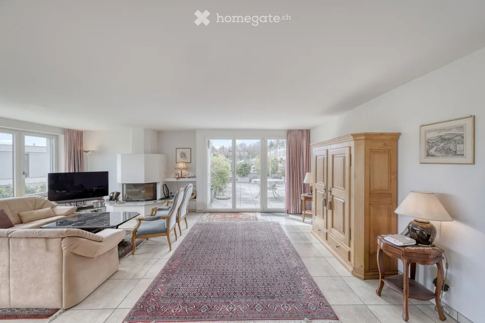 Exclusive 4.5-Zimmer-Terrassenwohnung in Baden-Dättwil – sofort verfügbar!