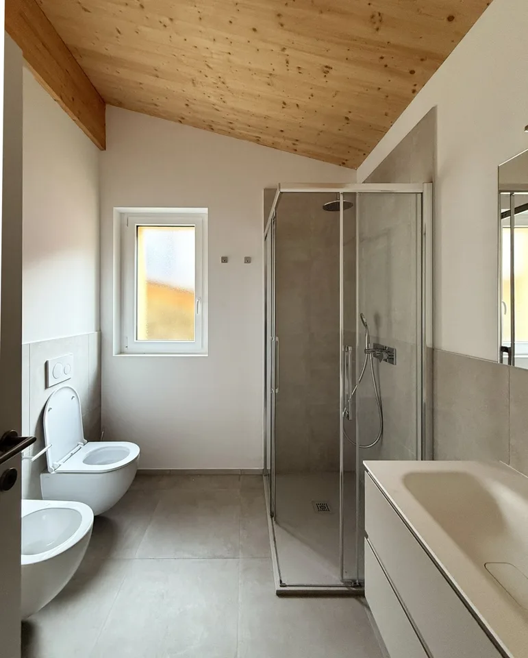 Schönes 4.5-Zimmer-Wohnung in neuer Residenz in Cadro
