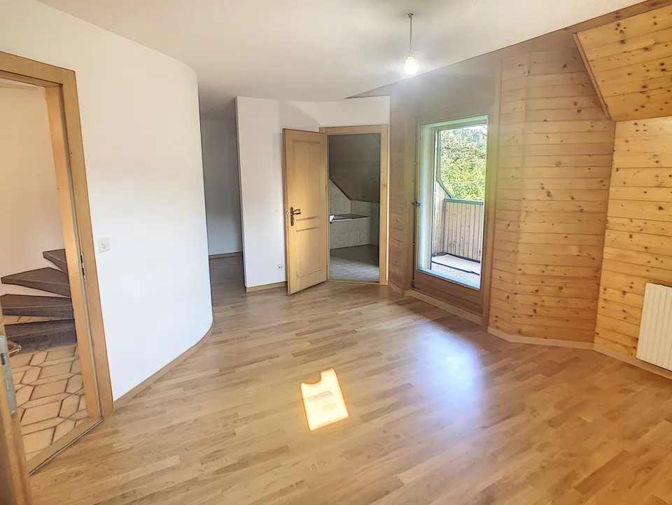 Nel cuore della frazione di Oron-la-Ville 5,5 locali in triplex