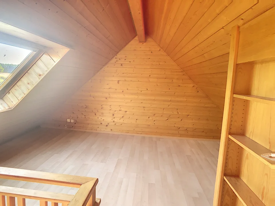 Au coeur de la bourgade d'Oron-la-Ville 5.5 pièces en triplex – photo 11 sur 13