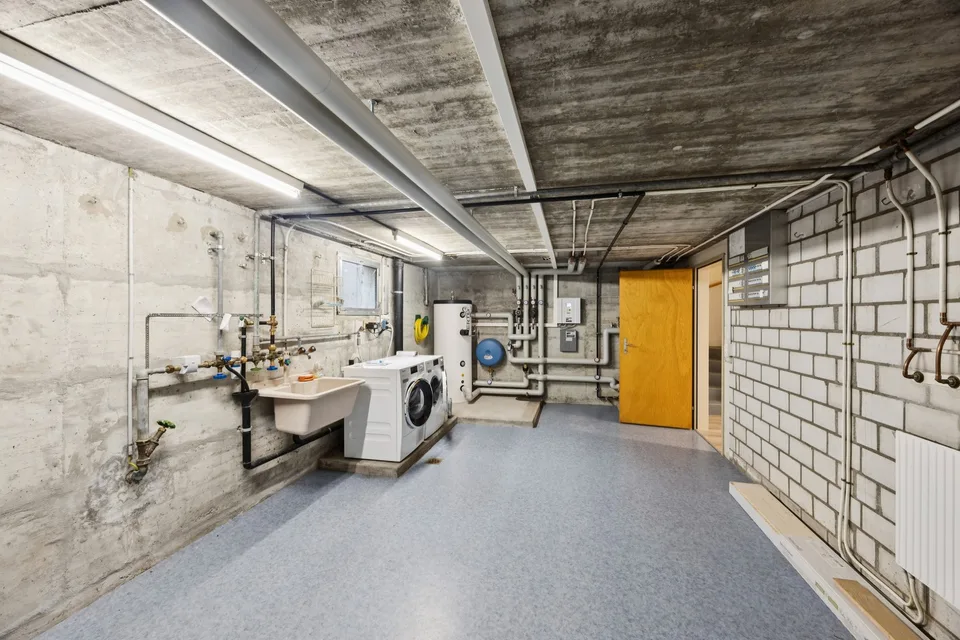 Casa unifamiliare ristrutturata di 6,5 locali con giardino – foto 9 di 9