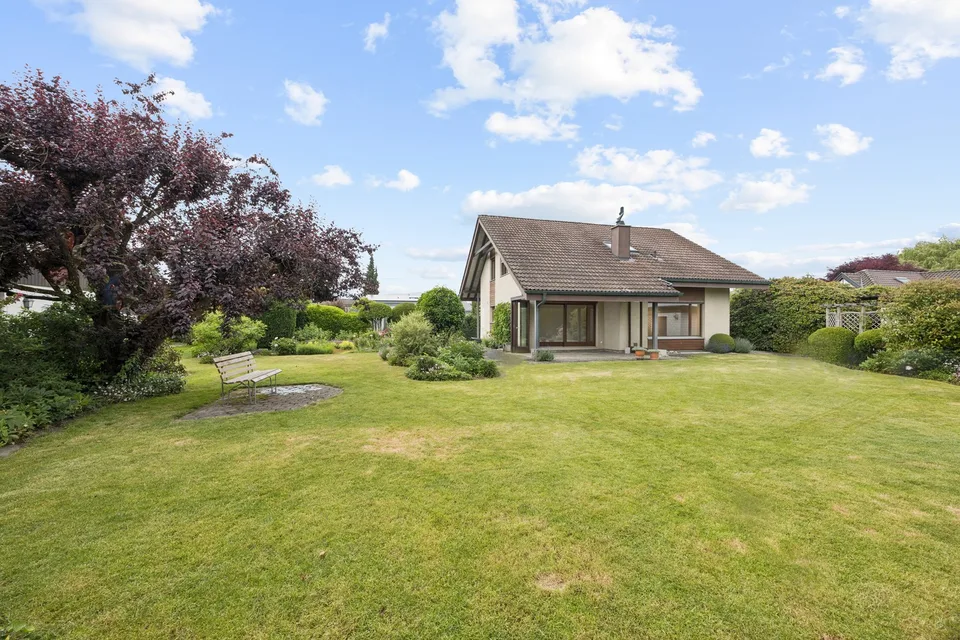 Saniertes 6.5-Zimmer-Einfamilienhaus mit Garten