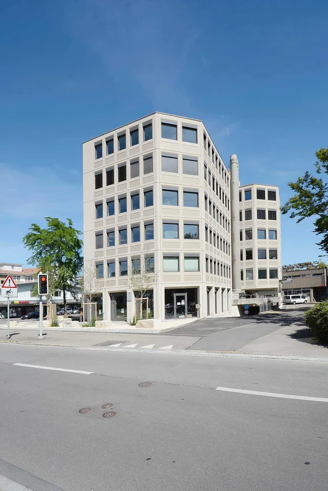 Praktische Tiefgaragenstellplätze an zentraler Lage in Zürich-Altstetten