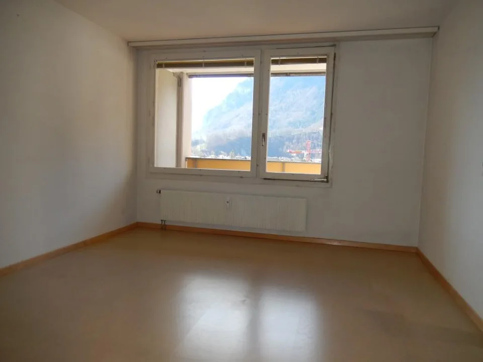 Balcony apartment with magnificent mountain views!