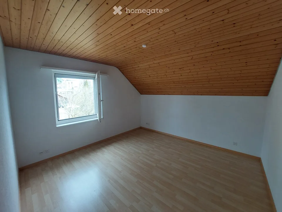 Appartement lumineux et spacieux dans le centre du village de Seengen