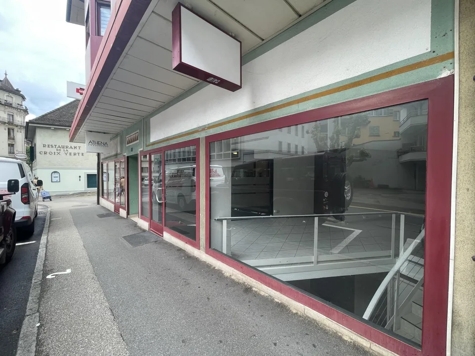 Arcade commerciale idéalement située
