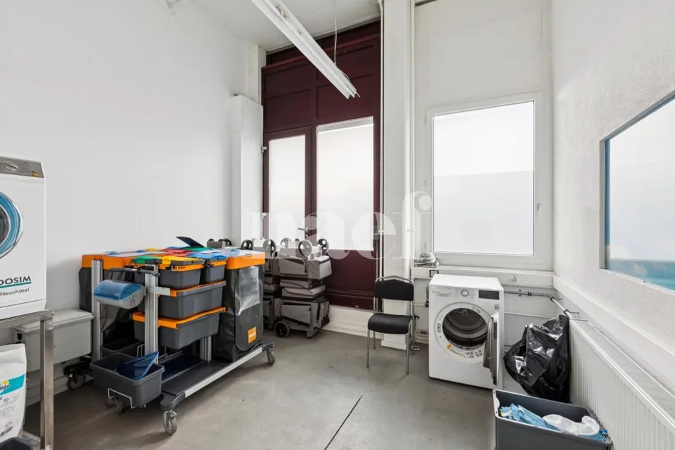 Nuova superficie commerciale disponibile di 380 m2
