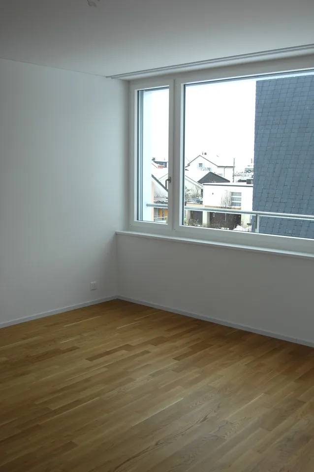 Moderne 3.5-Zimmer-Wohnung mit Balkon in Unterentfelden