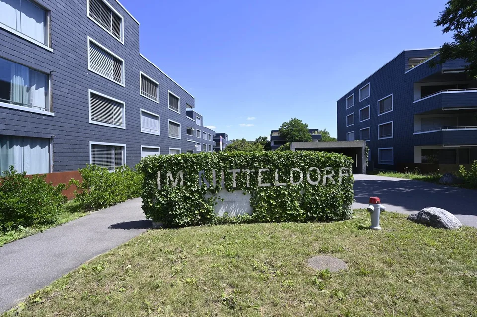 Moderne 3.5-Zimmer-Wohnung mit Balkon in Unterentfelden