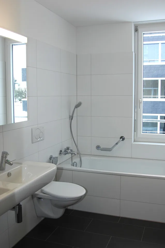 Moderne 3.5-Zimmer-Wohnung mit Balkon in Unterentfelden