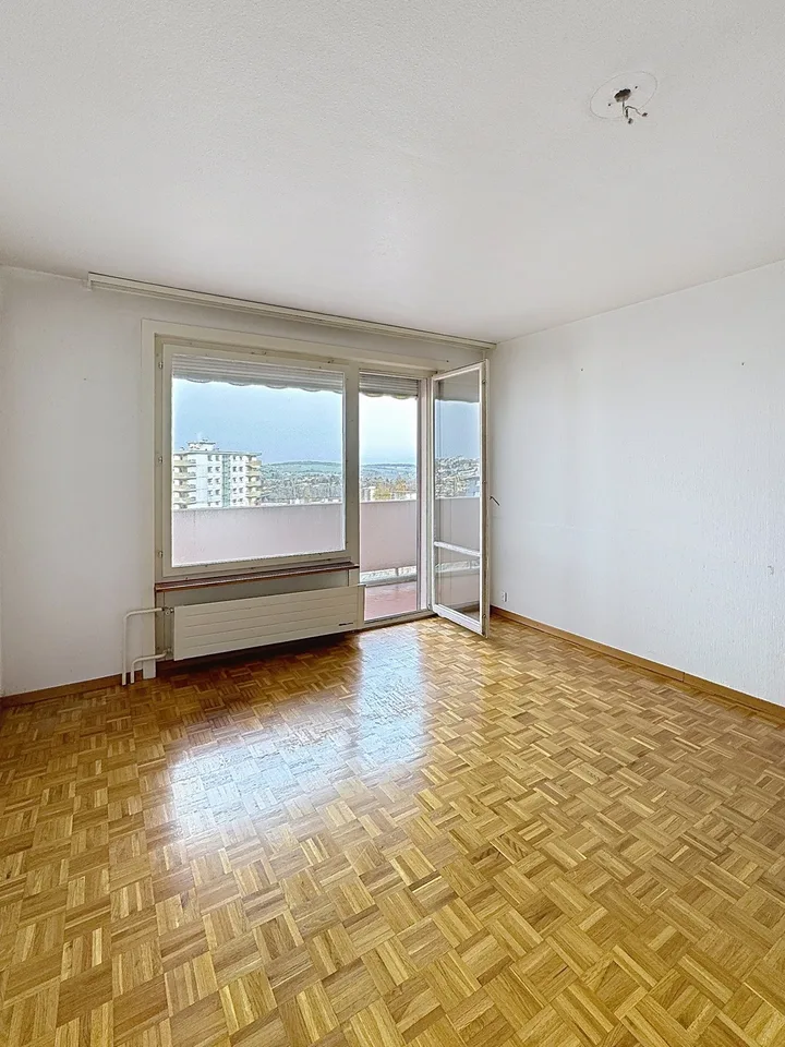 Bello appartamento di 4 locali con magnifica vista libera