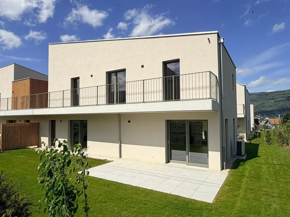 Villa, Rossemaison - 970000