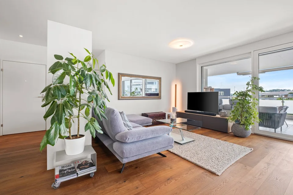 4.5-room apartment with large balcony & evening sun in Steinhausen