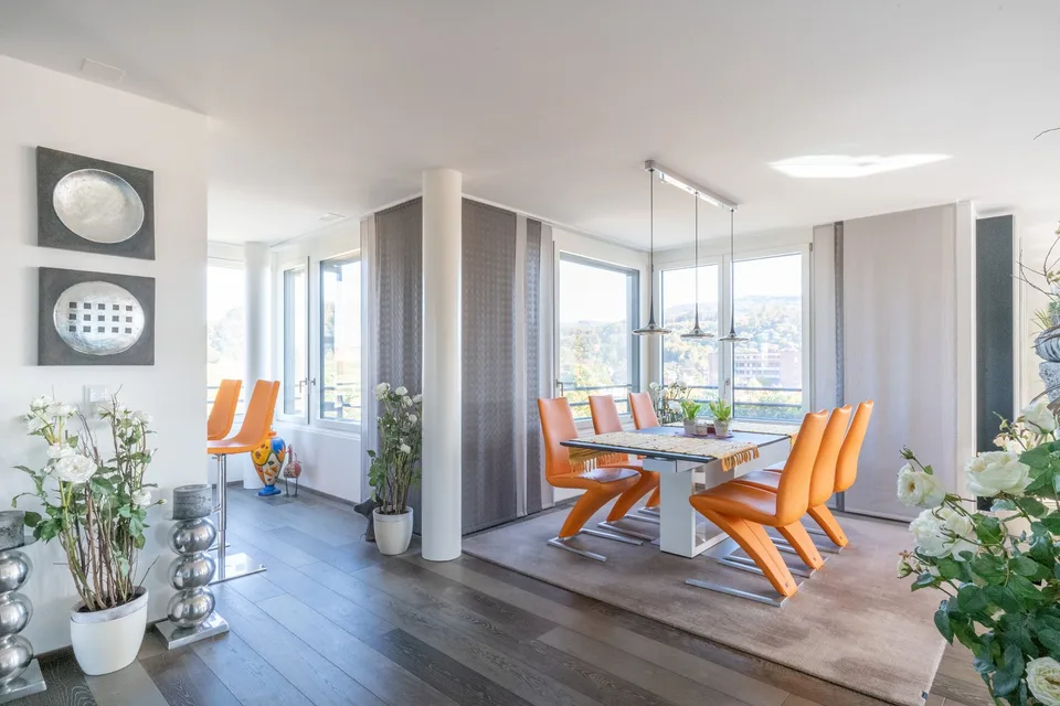 Appartement de propriété confortable avec deux places de parking