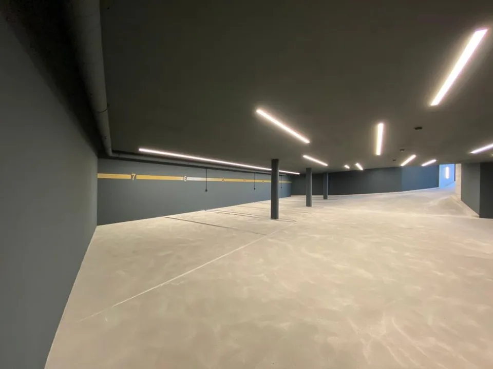 Tiefgaragenparkplatz in Egg b. Zürich