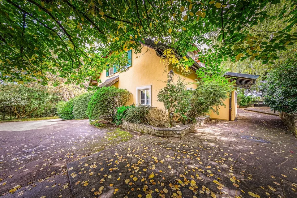 Élégance &amp; Nature : Villa Familiale de Charme au Coeur d'un Écrin Bucolique