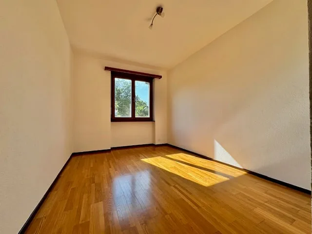 TENERO (CONTRA) - GRAND APPARTEMENT INDÉPENDANT DE 5.5 PIÈCES À VENDRE – photo 17 sur 24