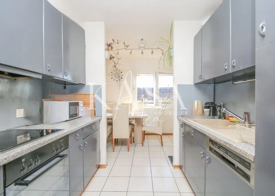Rendite-Duplex (ca. 4%) - Mieter vorhanden, ideal für Investoren