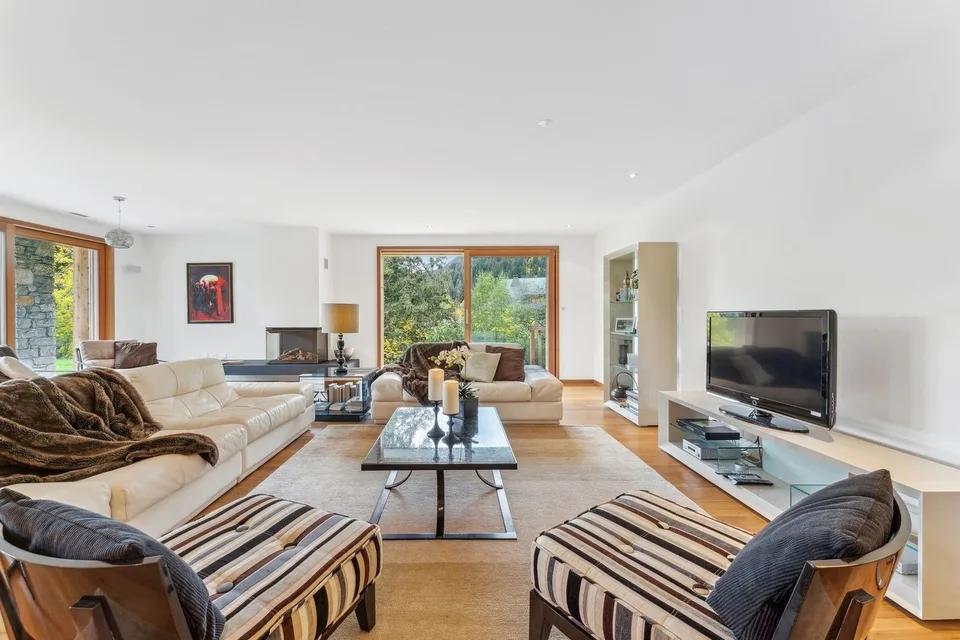 Villars, luxuriöse 6-Zimmer-Wohnung im modernen Stil, Garten, 2 Parkplätze, Ski in/Ski out – Foto 9 von 13