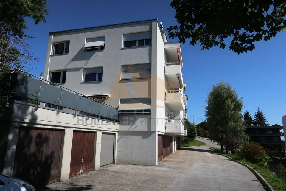 In Vendita   Appartamento di 5.5 locali e garage in PPE